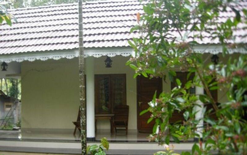 Chill Cast Traditional Cottage, Thekkady 3